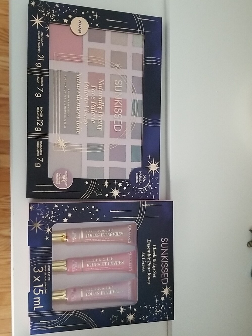 Sunkissed Face Palette (Eyeshadow, Blusher, Bronzer, Highlighter & Lip Gloss)